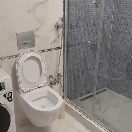 New!90sqm10minairport2bedrooms *