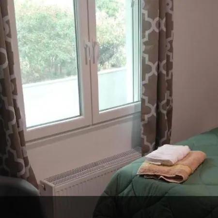 New!90sqm10minairport2bedrooms *