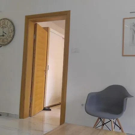 New!90sqm10minairport2bedrooms * Thessaloniki