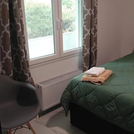Apartment New!90sqm10minairport2bedrooms Thessaloniki