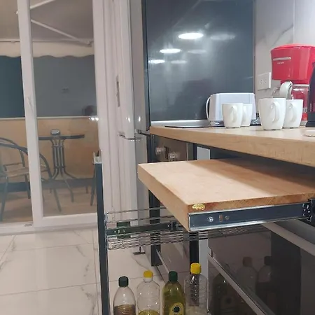 New!90sqm10minairport2bedrooms * Thessaloniki