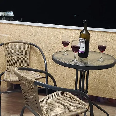 New!90sqm10minairport2bedrooms * Thessaloniki